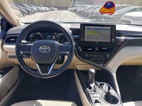 Toyota Camry - 2022