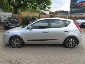 Hyundai i30 - 2009