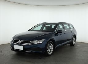 Volkswagen Passat - 2021