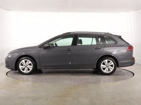 Volkswagen Golf - 2023