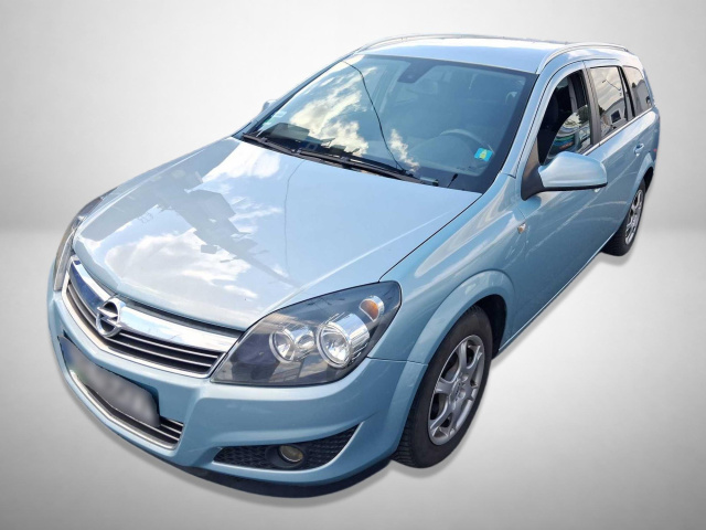 Opel Astra 2010