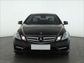 Mercedes-Benz E - 2012