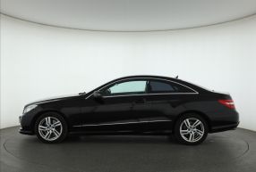 Mercedes-Benz E - 2012