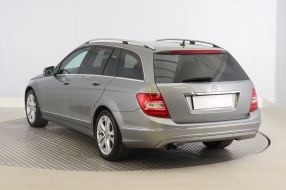 Mercedes-Benz C - 2012