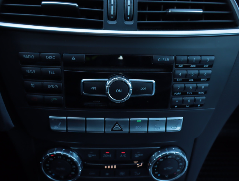 Mercedes-Benz C, 2011