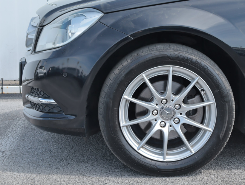 Mercedes-Benz C, 2011