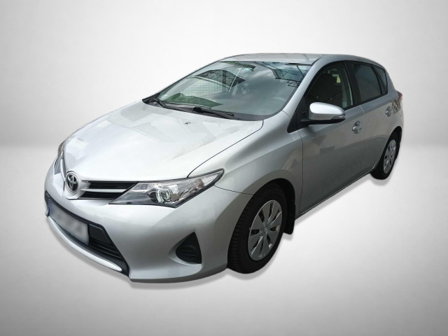 Toyota Auris 2013