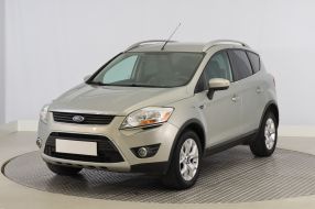 Ford Kuga - 2010