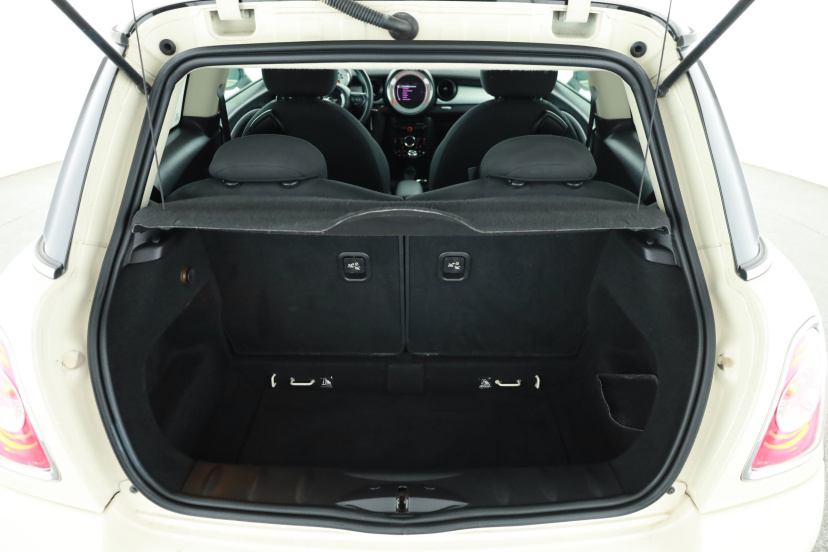MINI 3-door, 2013