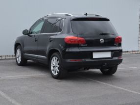 Volkswagen Tiguan - 2014