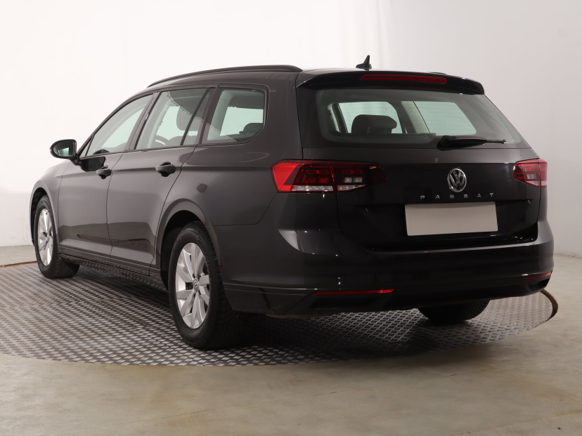 Volkswagen Passat, 2020