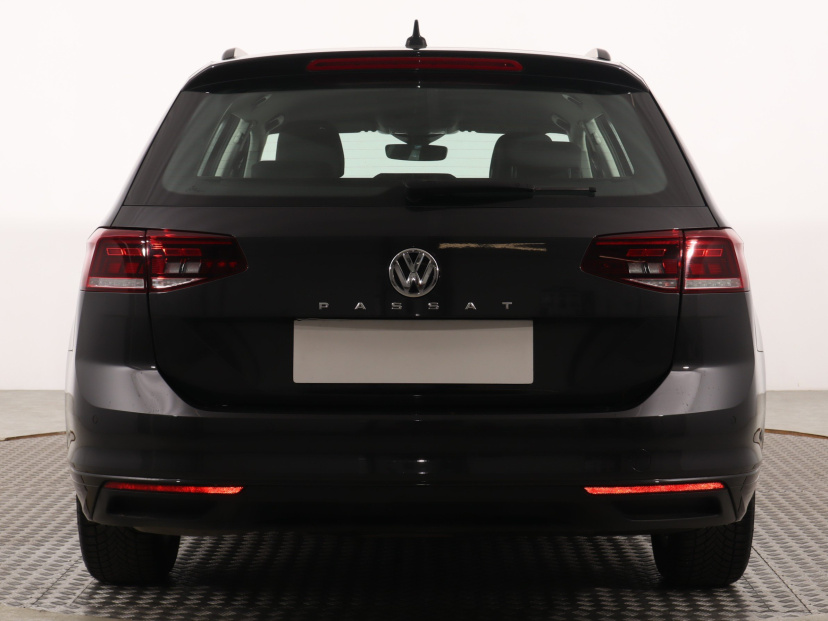 Volkswagen Passat, 2020