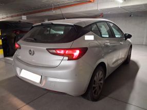 Opel Astra - 2021