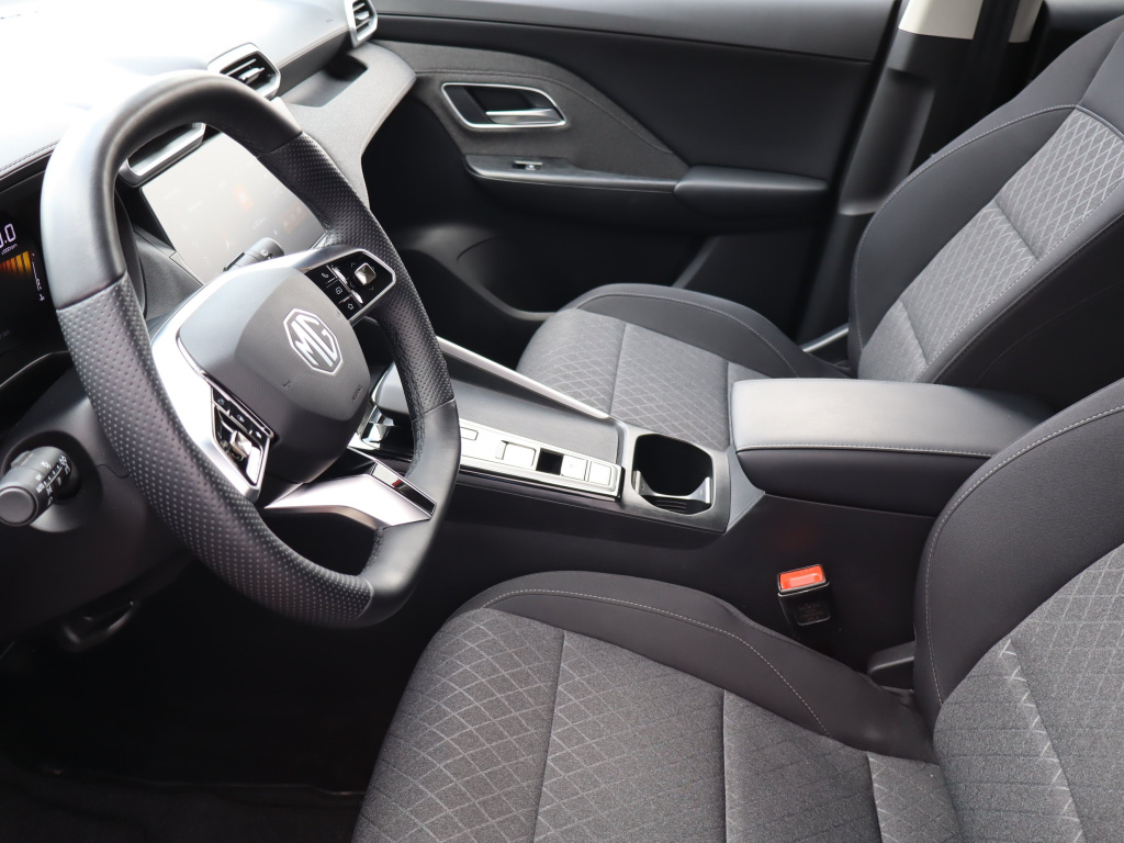 MG ZS SUV