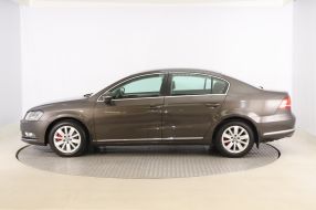 Volkswagen Passat - 2012