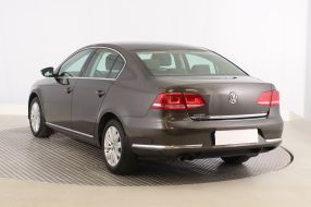 Volkswagen Passat - 2012