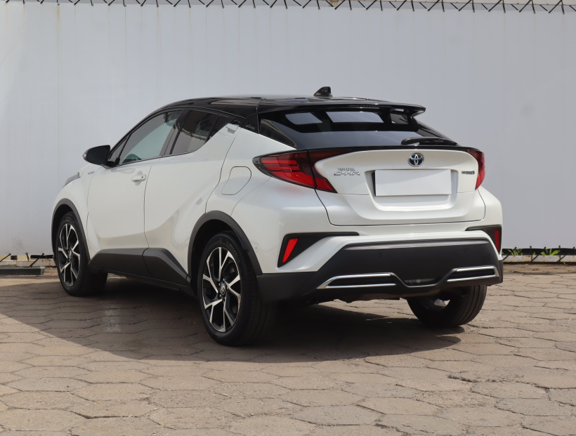 Toyota C-HR, 2020