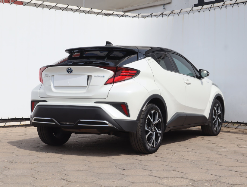 Toyota C-HR, 2020