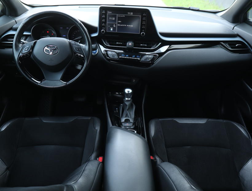 Toyota C-HR, 2020