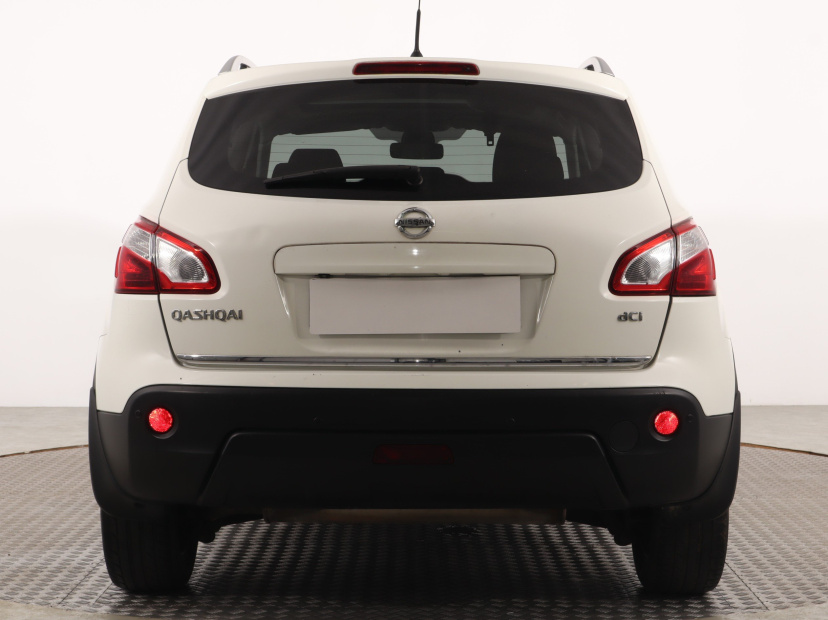 Nissan Qashqai, 2011