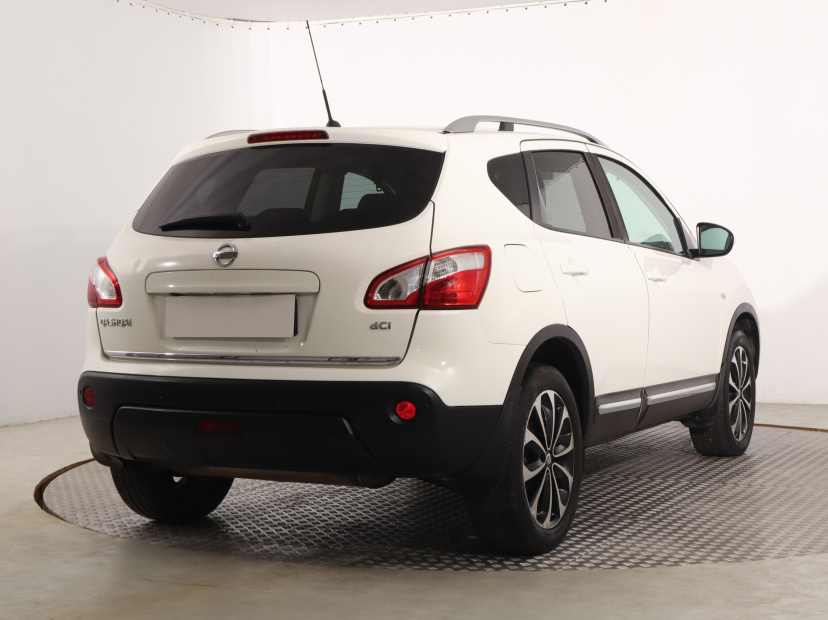 Nissan Qashqai, 2011