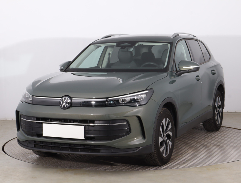 Volkswagen Tiguan, 2024