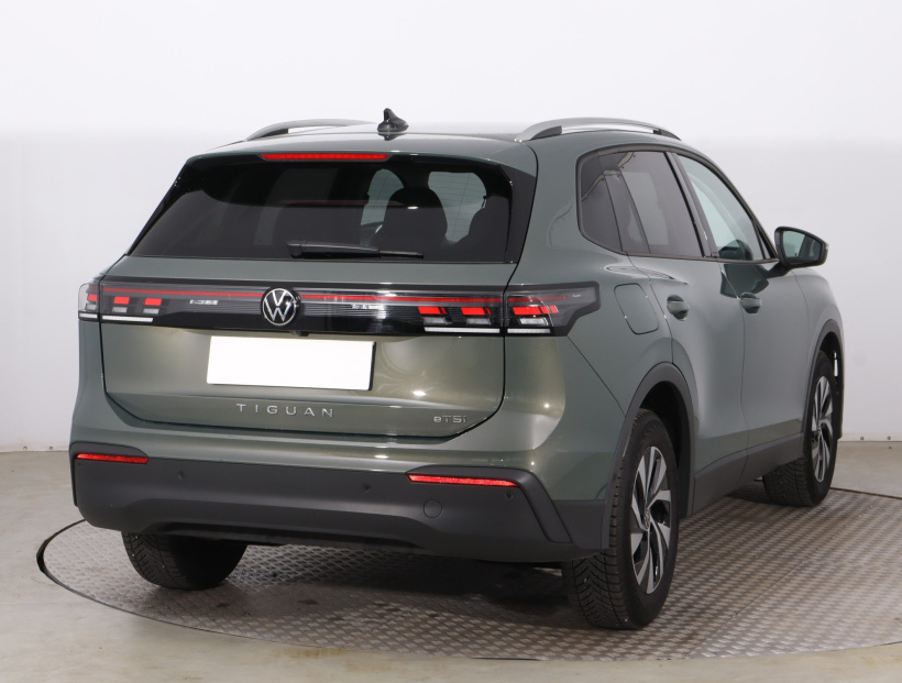Volkswagen Tiguan, 2024