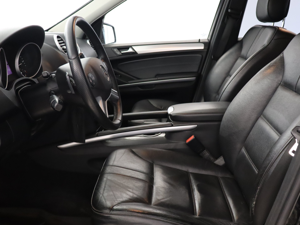 Mercedes-Benz ML
