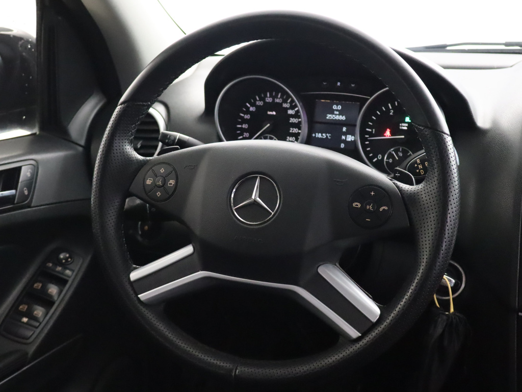 Mercedes-Benz ML