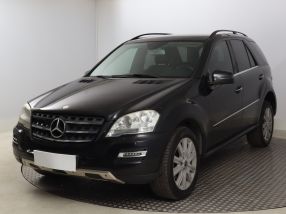 Mercedes-Benz ML - 2010