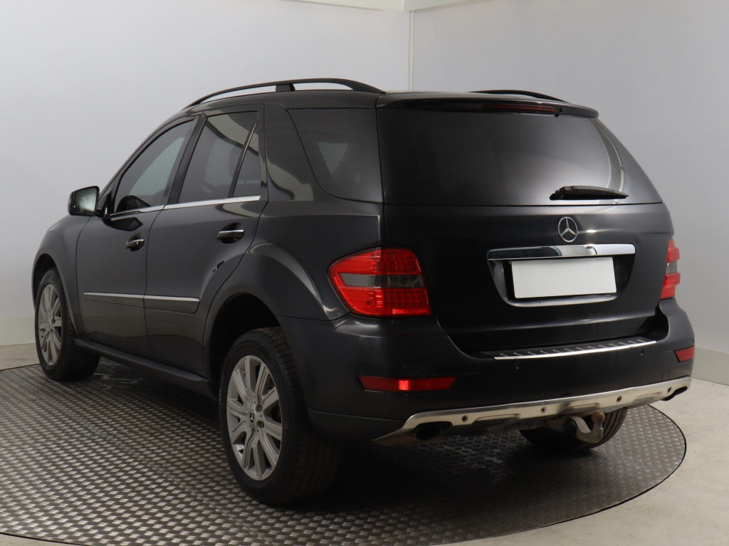 Mercedes-Benz ML