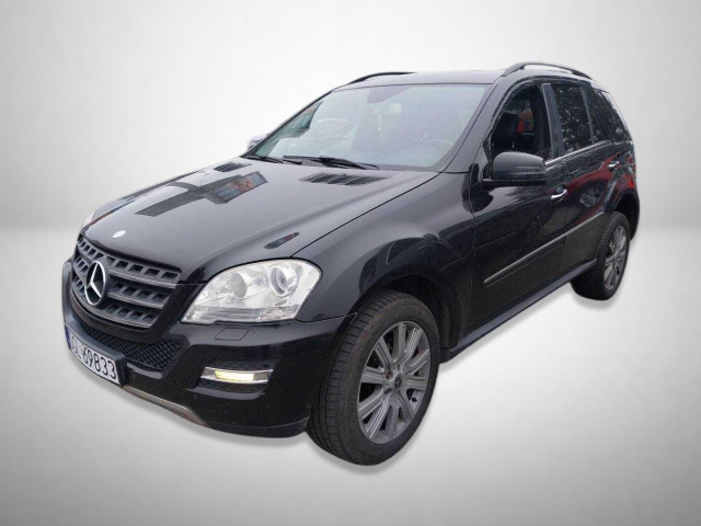 Mercedes-Benz ML 2010
