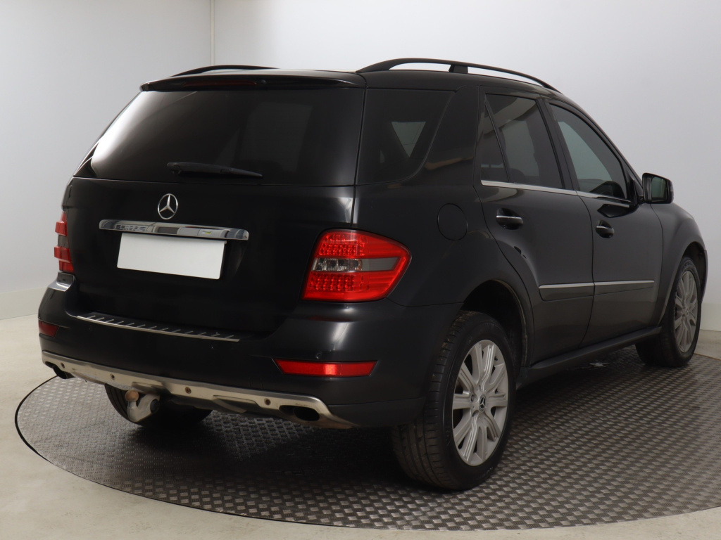 Mercedes-Benz ML