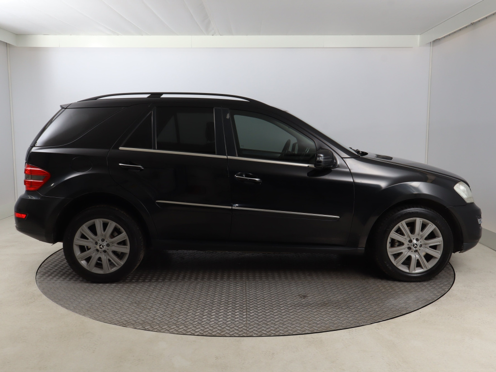 Mercedes-Benz ML