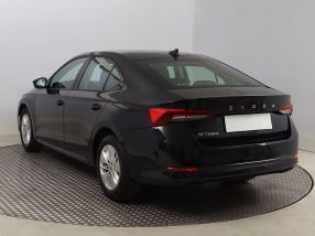 Škoda Octavia - 2021