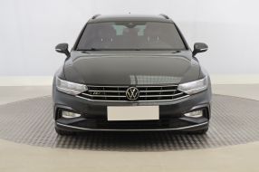 Volkswagen Passat - 2020