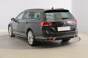 Volkswagen Passat - 2020
