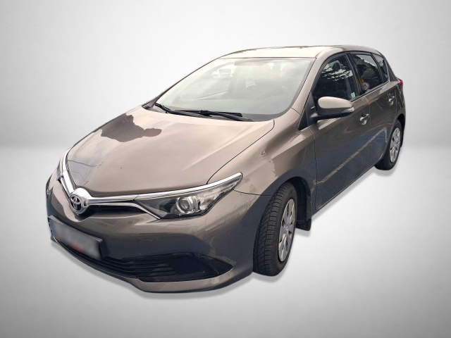 Toyota Auris 2016