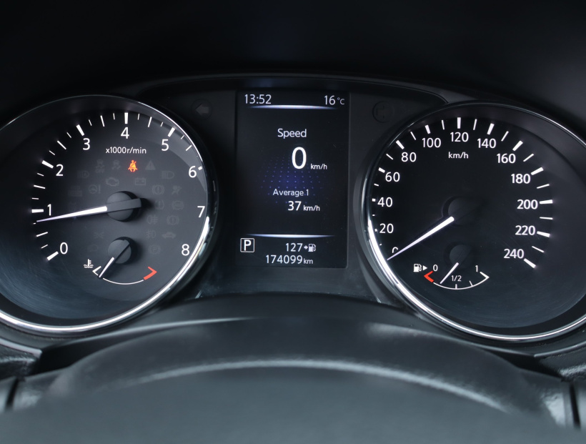 Nissan Qashqai, 2016