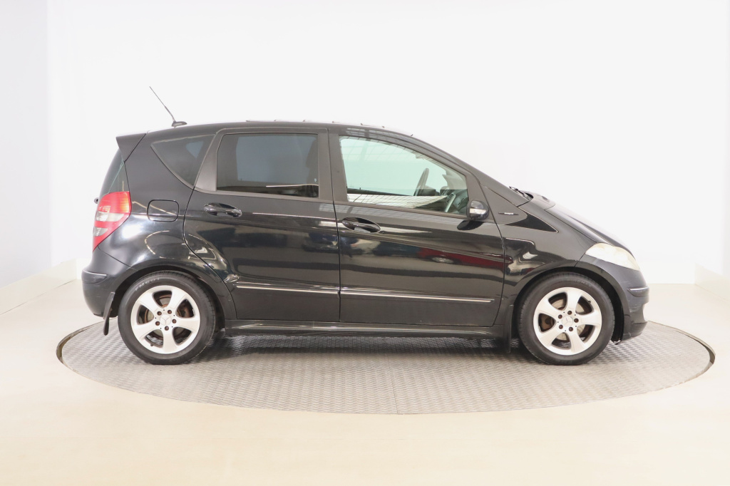 Mercedes-Benz A