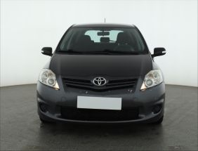 Toyota Auris - 2011