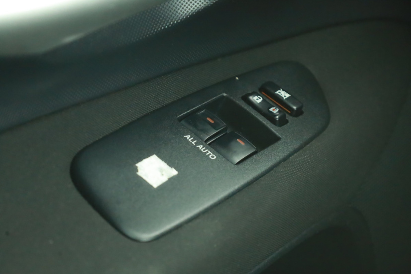 Toyota Auris, 2011