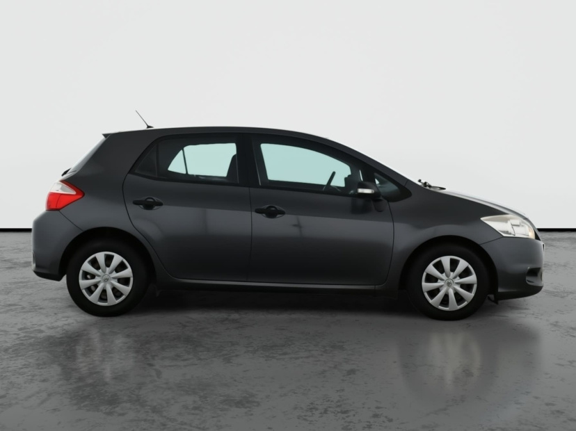 Toyota Auris, 2011