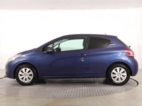 Peugeot 208 - 2014