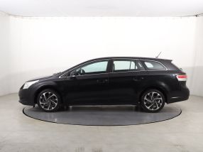 Toyota Avensis - 2011