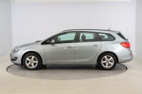 Opel Astra - 2014