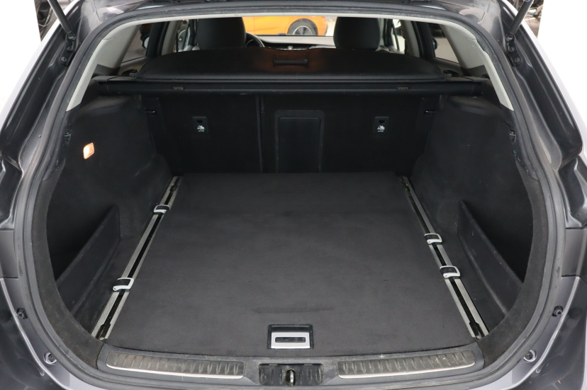 Toyota Avensis, 2015