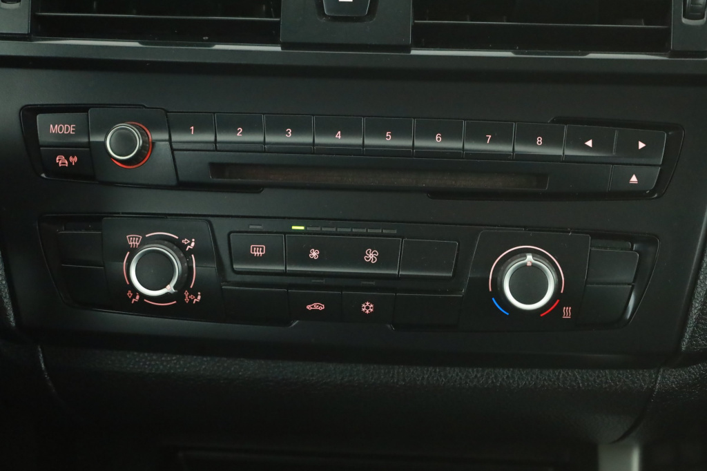 BMW 1