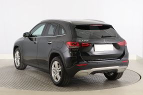 Mercedes-Benz GLA - 2020