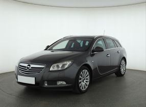 Opel Insignia - 2010